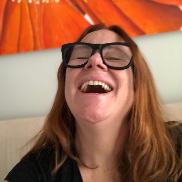 Meet your Posher, Ruth - Picture 1 of 1